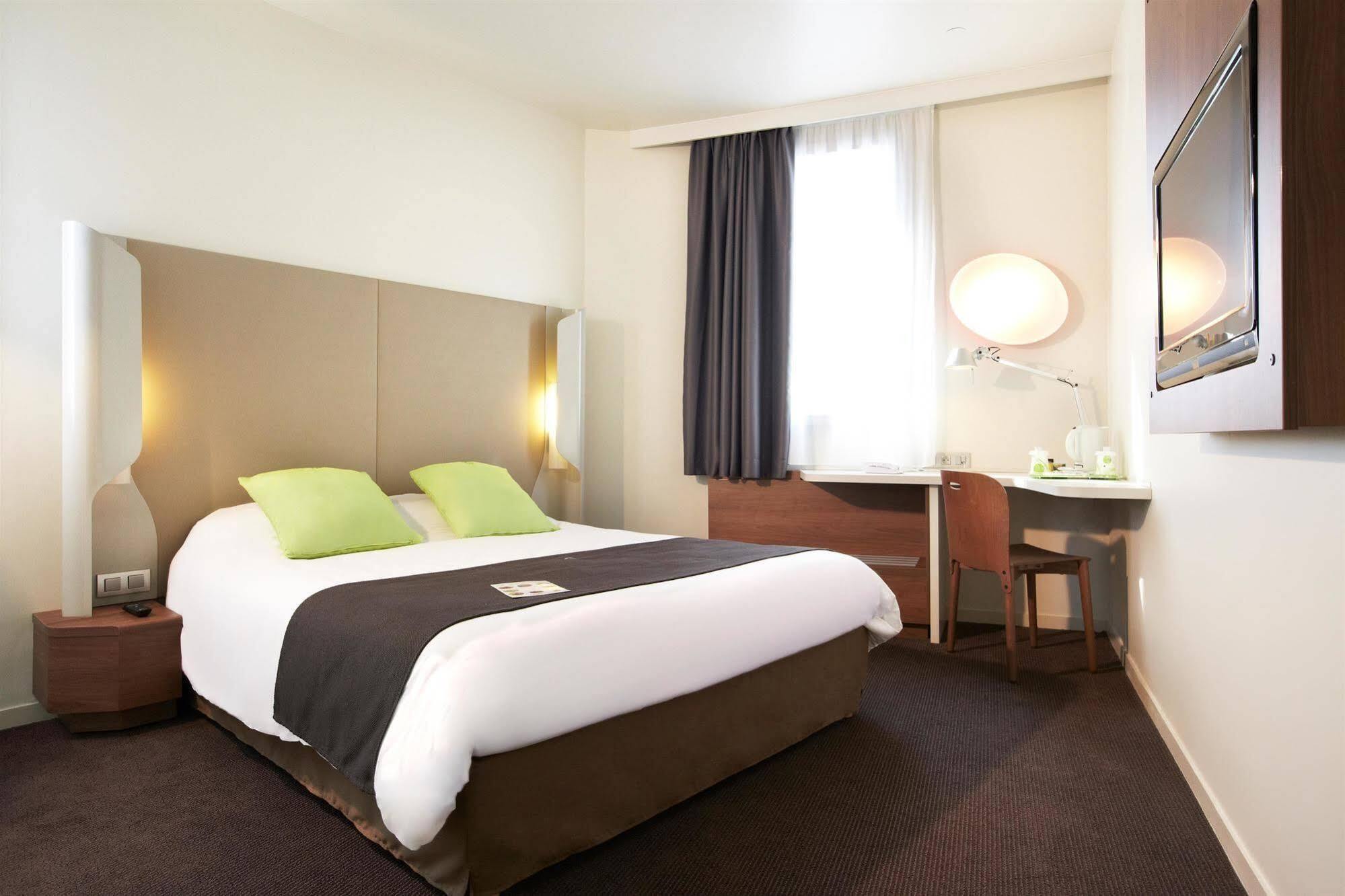 Holiday Inn Express - Le Havre Centre Екстер'єр фото